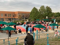 -季高兔窝窝亲子园(上海薰衣草公园店)