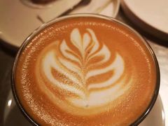 -UNI UNI(环亚凯瑟琳店)