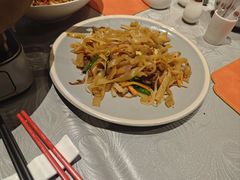 -潇湘华天大酒店-湘·悦美食街(芙蓉中路店)