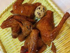 沙田红烧乳鸽-清新鸡沙田乳鸽店(金融店)