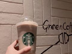 -星巴克(西藏路店)