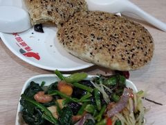 -隆盛园火勺馄饨面(省医院店)