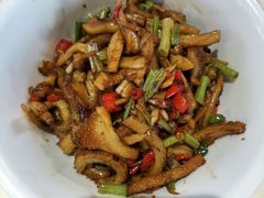 -湘鲜小灶·湖南土菜馆(龙华店)
