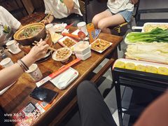 -阿润打边炉·鲜切鸡煲(华漕店)