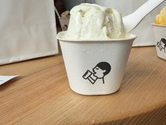 -喜茶(上海打浦桥日月光gelato lab+店)