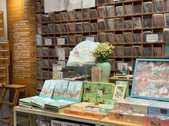 -猫的天空之城概念书店(苏州平江店)