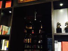 -钟书阁(松江泰晤士小镇店)