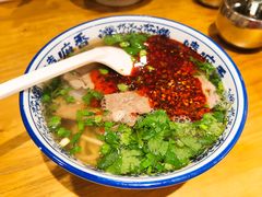 -嘻小北·兰州清汤牛肉面(太平洋森活天地店)