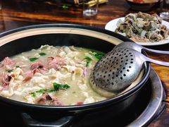 -周老三跷脚牛肉·全牛火锅(非遗传承店)