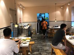 大堂-岗上渣渣老火锅(两路口店)