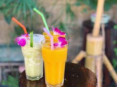 -Tikky Cafe
