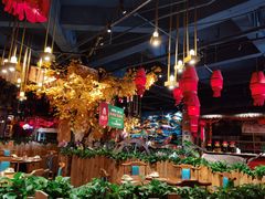 大堂-老滇山寨•云南特色菜•地方菜•民族风情歌舞表演(金碧店)