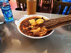 红味钵钵鸡-胃笑·开水鸡钵钵鸡(18年老店)