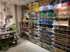 -聚点滑板SPOT SKATE(常熟路店)