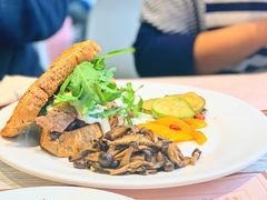 雪花烤牛排佐红酒-娜娜家·Nana's restaurant(国金汇店)