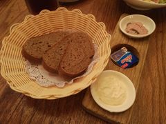 -宝莱纳啤酒花园餐厅PAULANER BRAUHAUS Nanjing(广州路店)