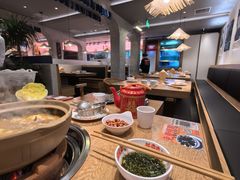 -邹开喜·炭炉鸡煲·海鲜火锅(虹口足球场店)