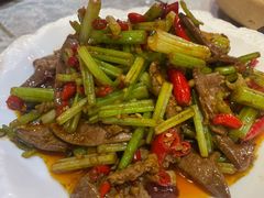 -赣菜笔记·江西米粉·小龙虾·小炒(曹杨路店)