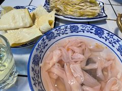 -沙胆彪炭炉牛杂煲(成都玉林店)