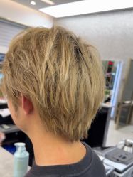 -苏奇发型·烫发染发