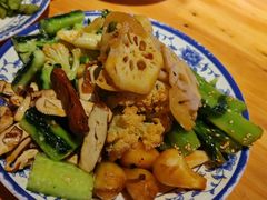 -小凡家的卤肉铺