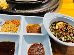 小料-小米烤肉-泥炉炭烤(常营店)