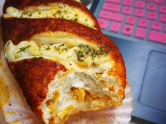 -红宝石·鲜奶小方·海派西点房(联洋店)