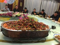 -皇宫大酒店