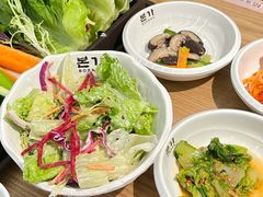 餐前小菜-本家韩国烤肉(青岛万象城店)