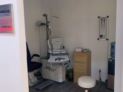 -康利眼镜·蔡司战略合作店(龙泉书房店)