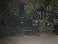 -金匮公园-南入口停车场