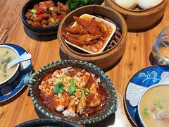 -颐和•海鲜砂锅粥•啫啫煲(奥林匹克广场店)