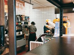 -麦当劳(军博店)