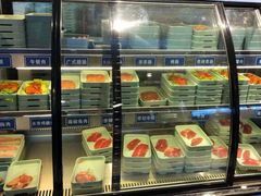 面包甜点陈列柜-蚝英雄鲜蚝自助专门店(长楹天街直营店)