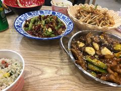 -江城燕子大排档(江汉路步行街店)