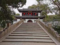 -汇龙潭