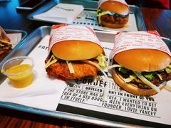 -FATBURGER 特富客汉堡(外交公寓店)