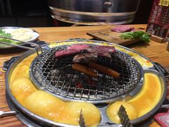 -青瓦炭韩潮烤肉(花园道店)