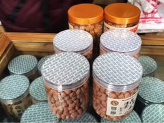 -段氏奇香花生米(长嘉汇店)
