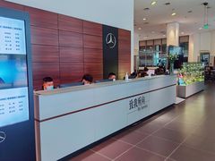 -奔驰北京极光星徽(四元桥店)