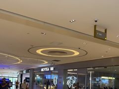 -喜茶(杭州滨江宝龙店)