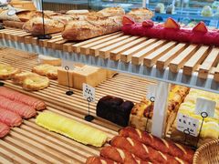 -焙丽拾光(麦凯乐直营店)