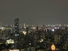 -广州中心皇冠假日酒店