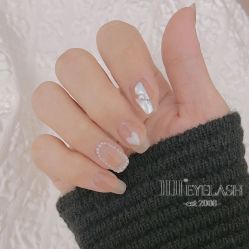 -吉吉靓甲美睫