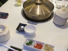 -烹然四季椰子鸡火锅(姚家园万象汇店)