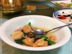-天桥饭店·特色海鲜(金山嘴渔村店)