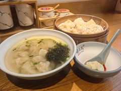 -馋三尺蟹粉小笼(人民广场店)