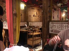 -吴氏老牌坊云南鱼豆花火锅店(通江街店)