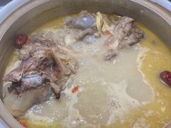 -小骨煲金华砂锅(转塘金街美地店)