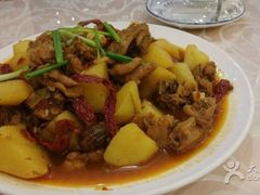 -马尔龙新疆饭店·清真(瑞景店)